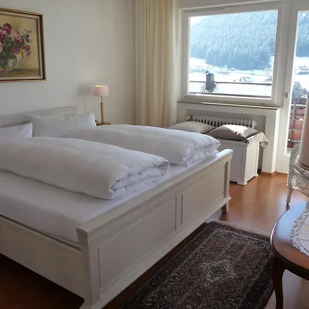 דירה Schwarzwald-ferienwohnungen Begert באיירסברון